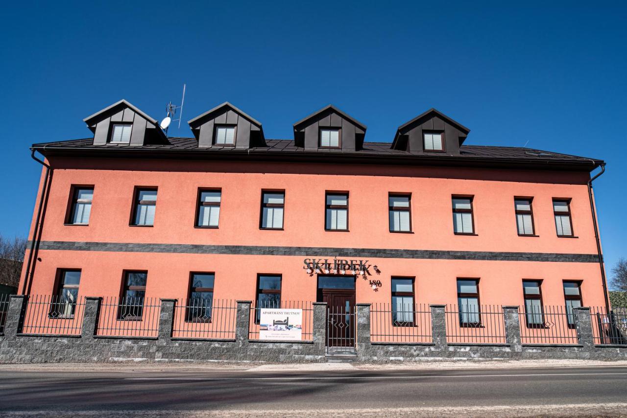 Apartmanovy Dum Sklipek Trutnov Exterior foto