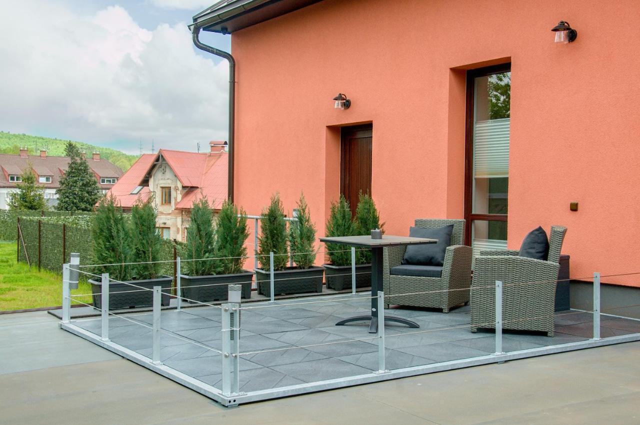 Apartmanovy Dum Sklipek Trutnov Exterior foto