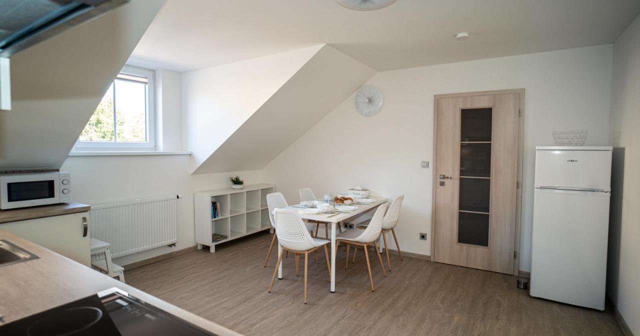 Apartmanovy Dum Sklipek Trutnov Exterior foto